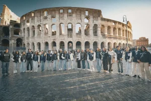 veritas students in front of roman coliseum